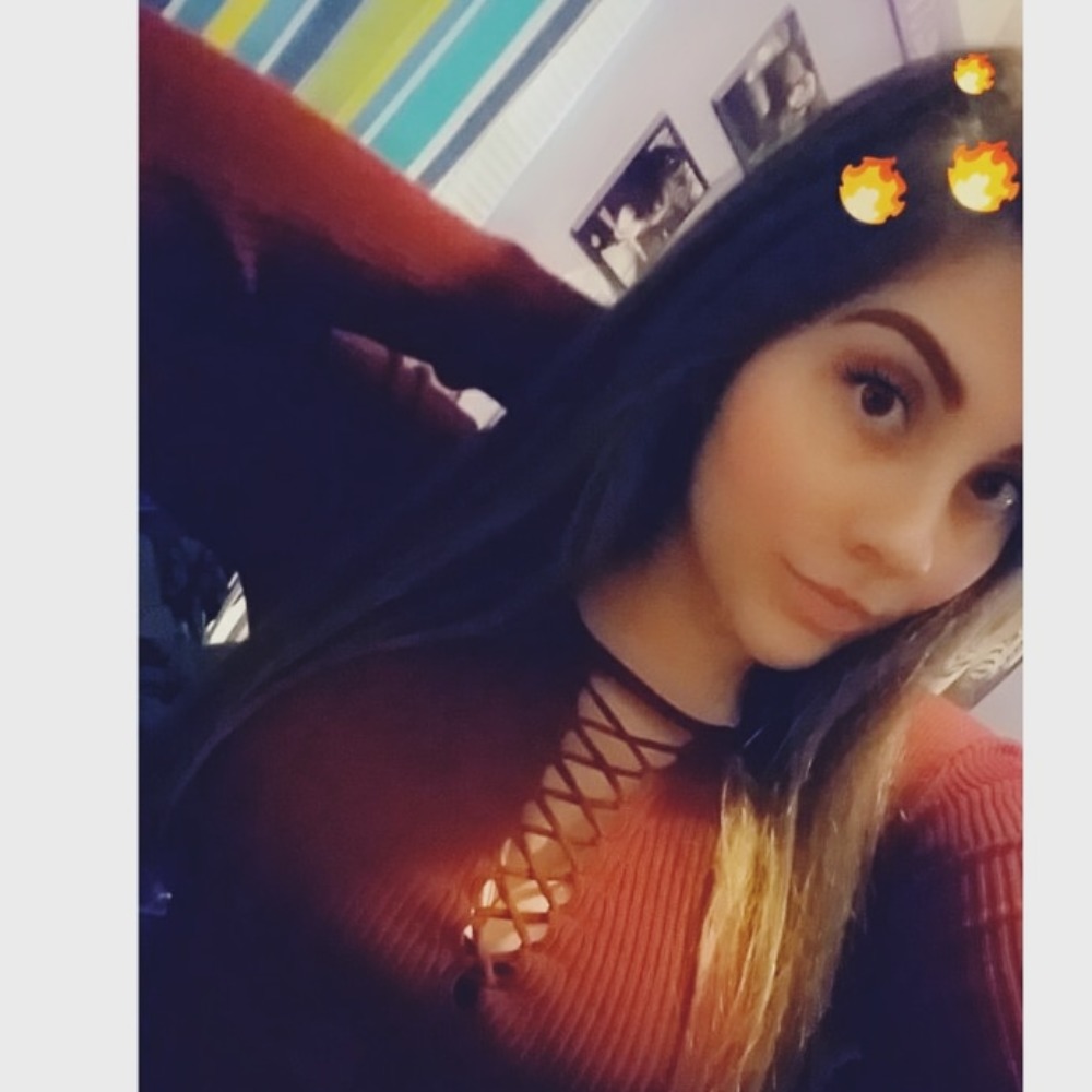 Meet your Posher, Brittnee